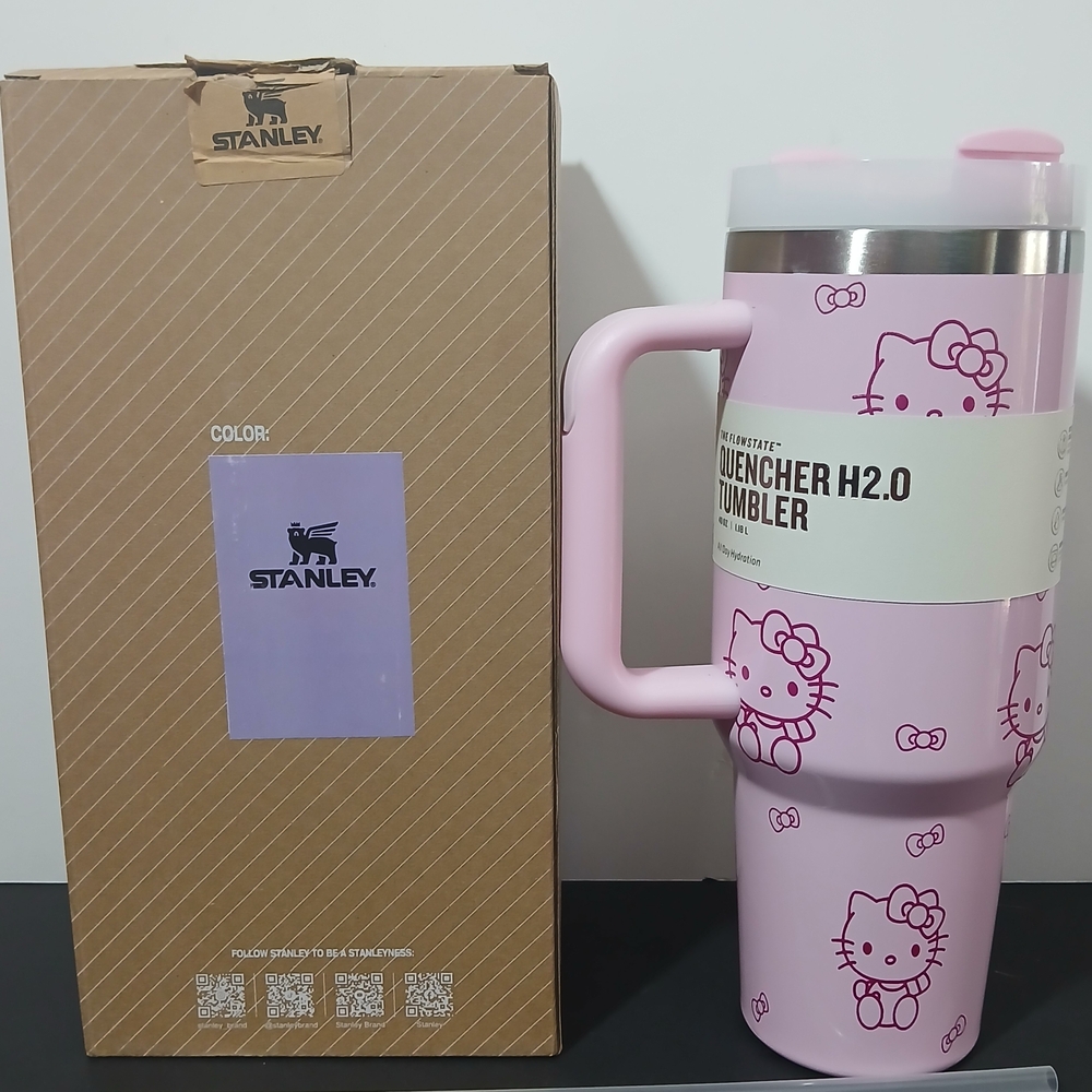 Stanley Hello Kitty Pink Tumbler